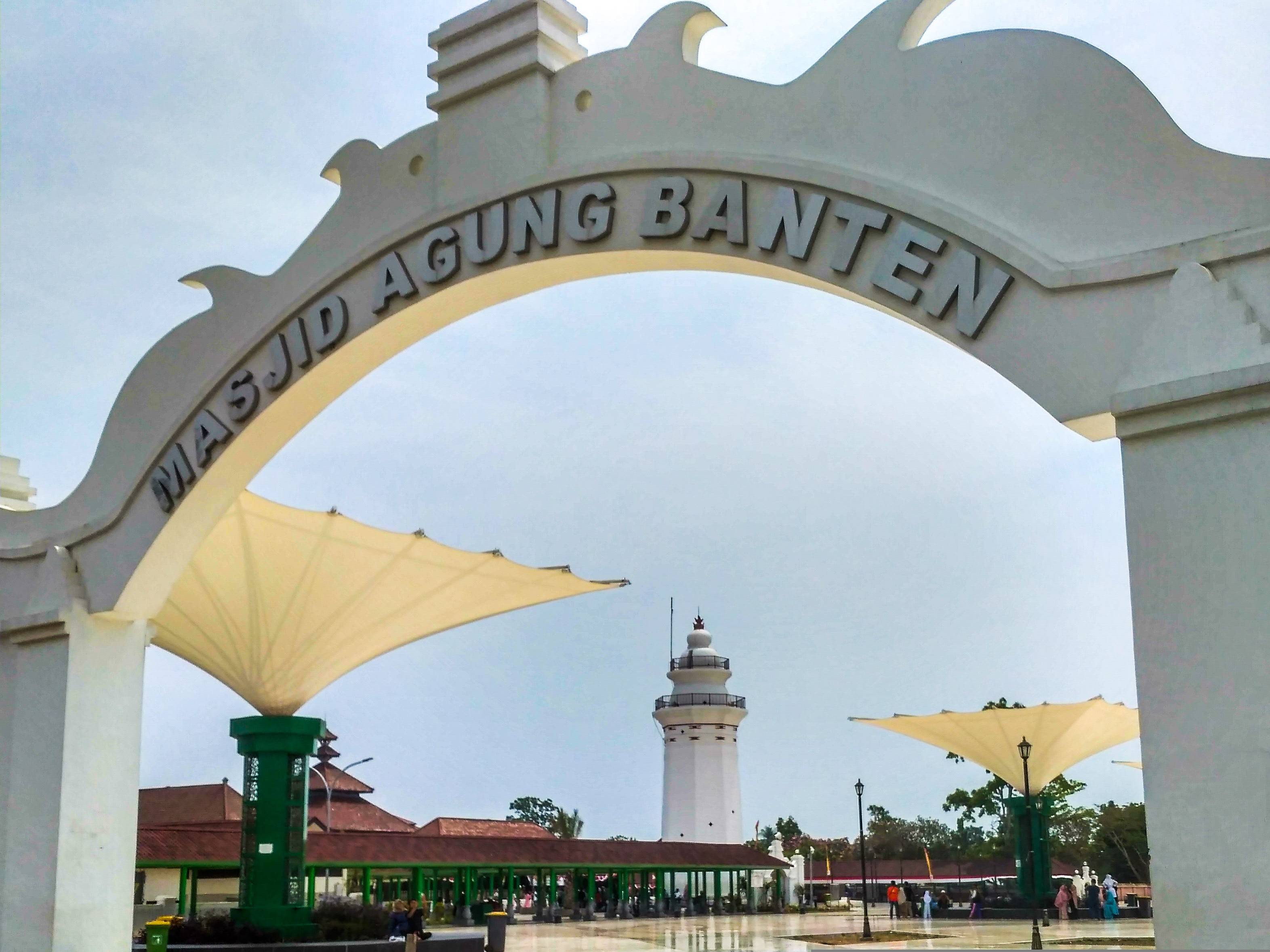 Detail Gambar Menara Banten Nomer 31