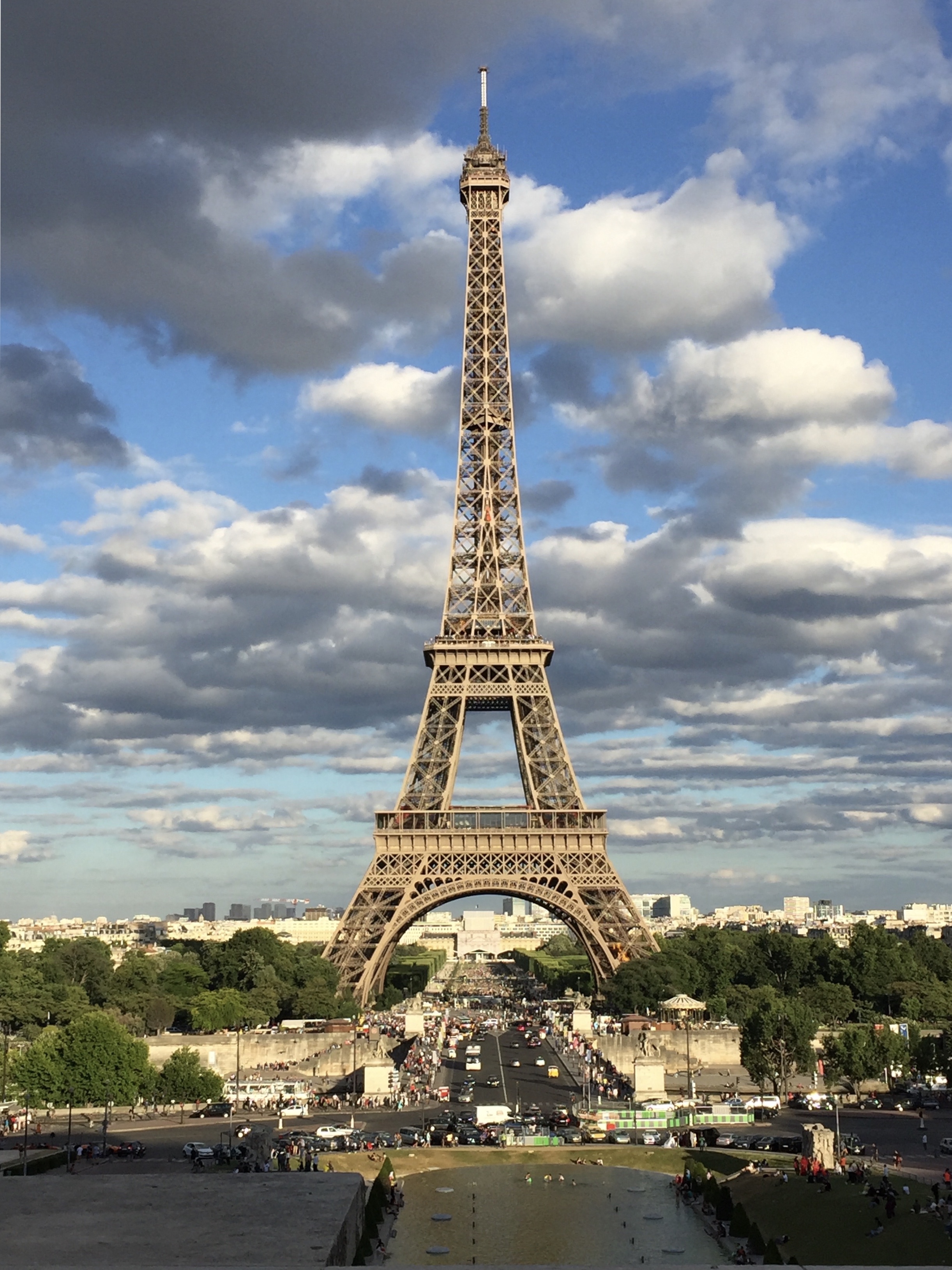 Gambar Menara Eiffel Di Paris - KibrisPDR