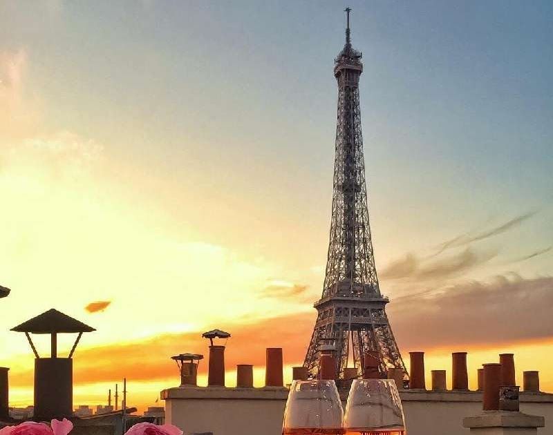 Detail Gambar Menara Eiffel Lucu Nomer 8