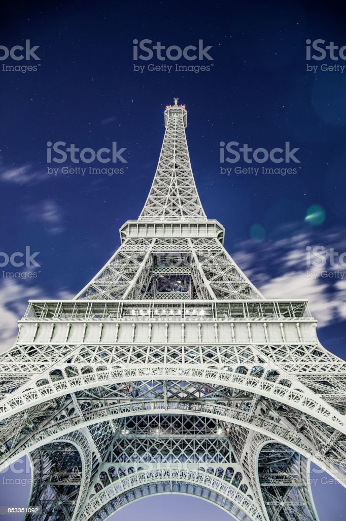 Detail Gambar Menara Eiffel Tower Nomer 33