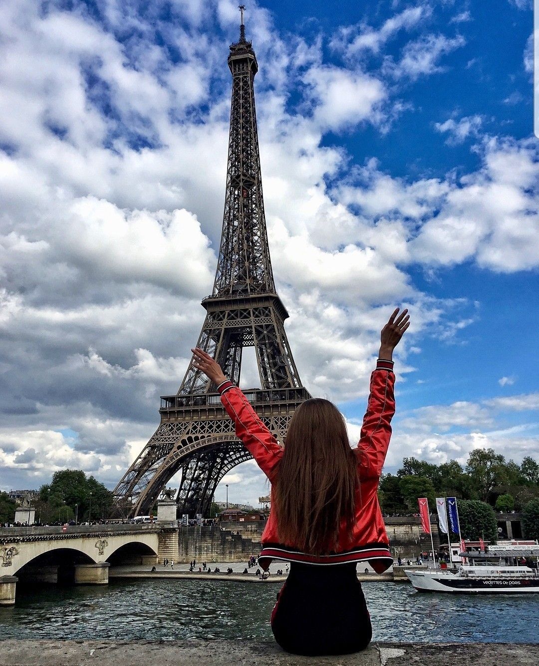 Detail Gambar Menara Eiffel Tumblr Nomer 10