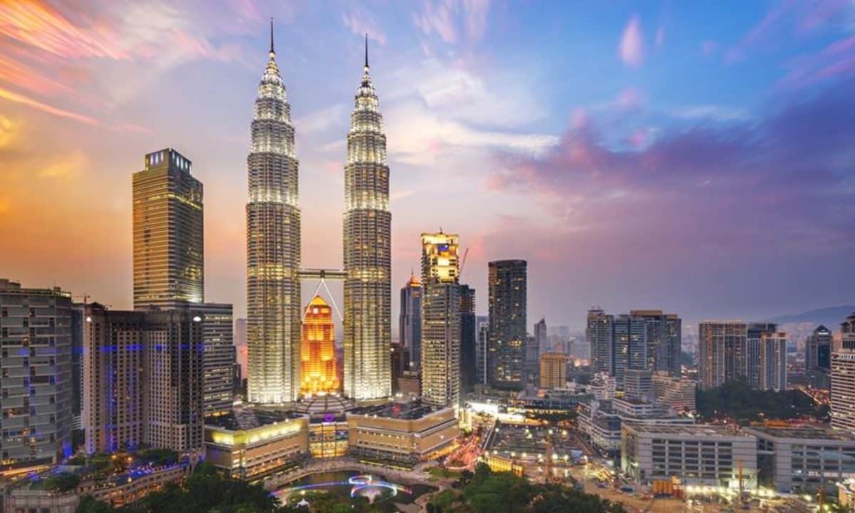 Detail Gambar Menara Kembar Malaysia Nomer 31