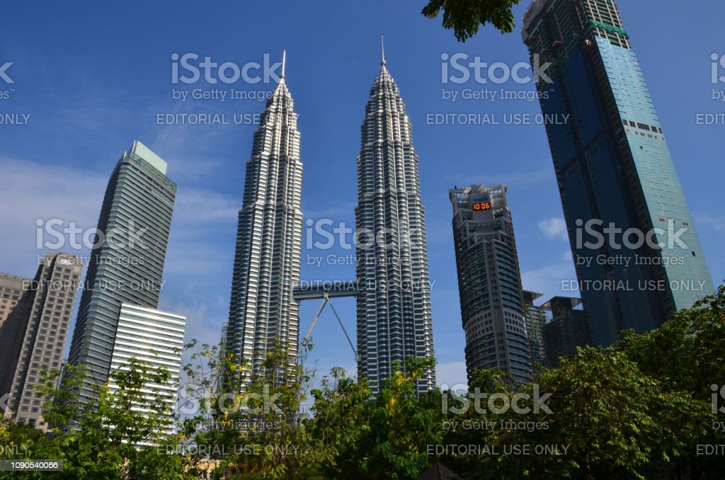 Detail Gambar Menara Kembar Malaysia Nomer 35