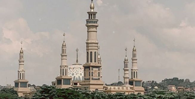 Detail Gambar Menara Masjid Di Indonesia Nomer 36