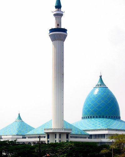 Detail Gambar Menara Masjid Di Indonesia Nomer 41