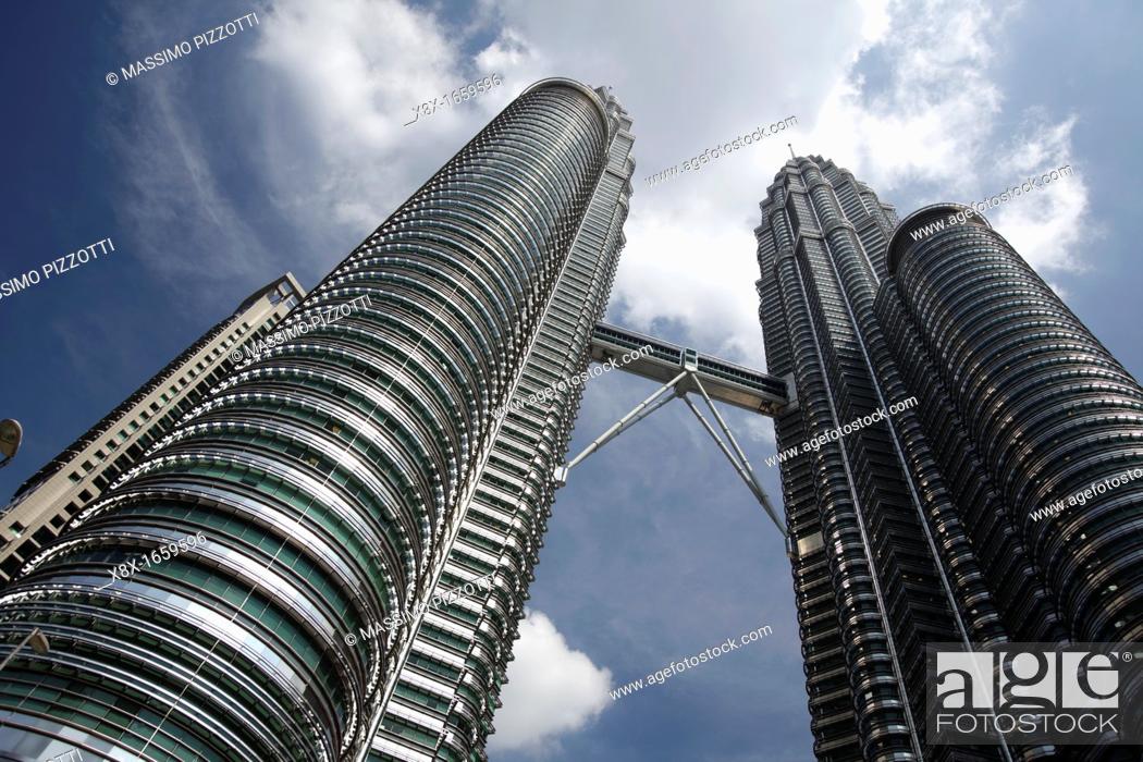 Detail Gambar Menara Petronas Nomer 37