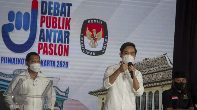 Detail Gambar Mendukung Calon Nomor Satu Nomer 32