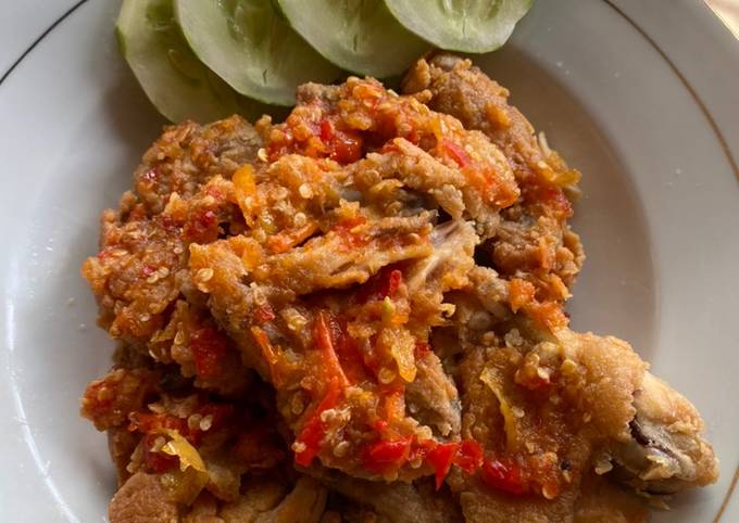 Detail Gambar Menu Ayam Geprek Nomer 26