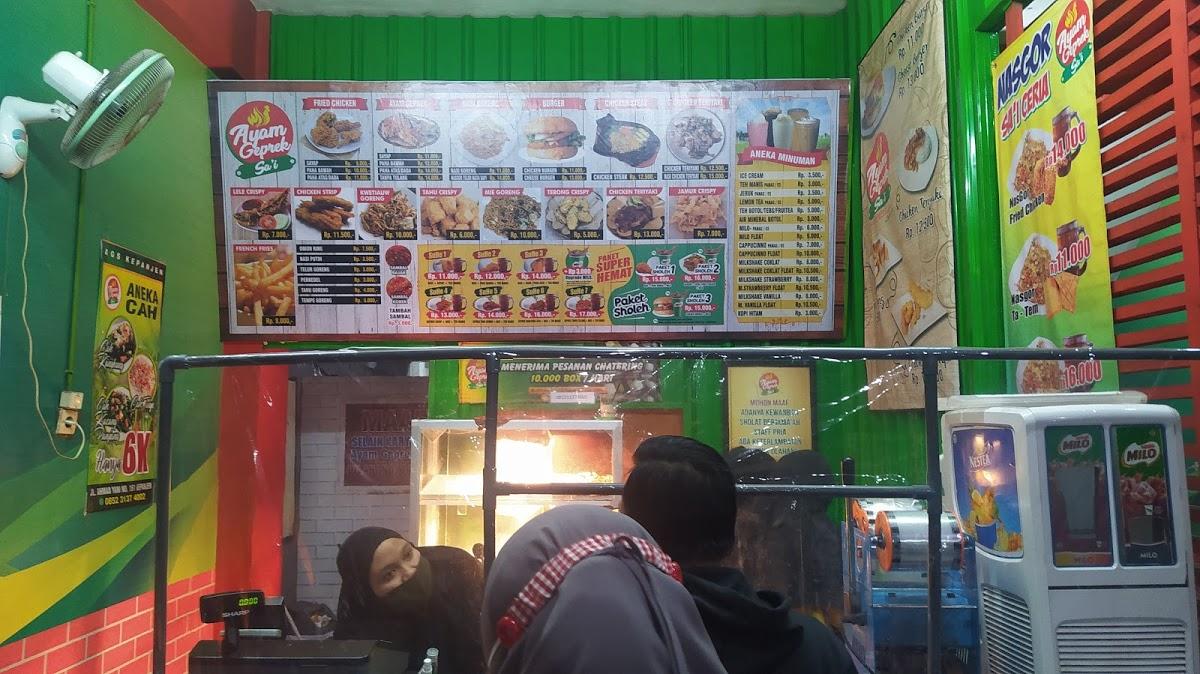 Detail Gambar Menu Ayam Geprek Nomer 41