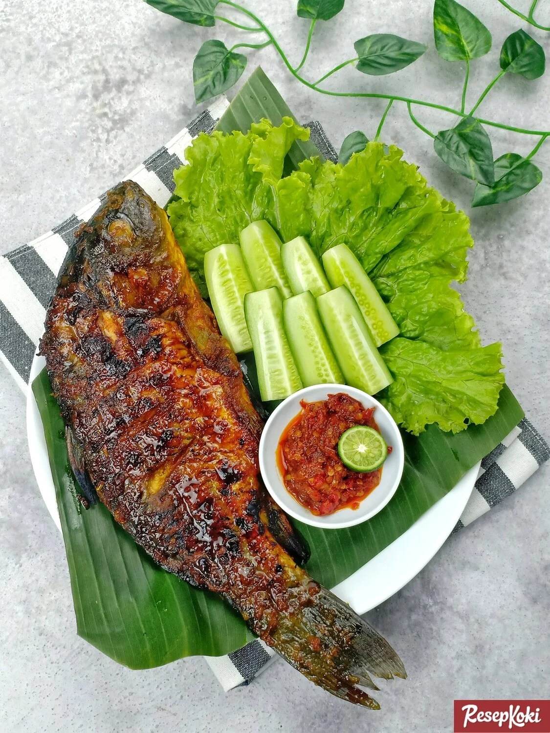 Detail Gambar Menu Ikan Bakar Nomer 9