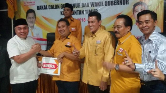 Detail Gambar Menunjuk Partai Hanura Nomer 19