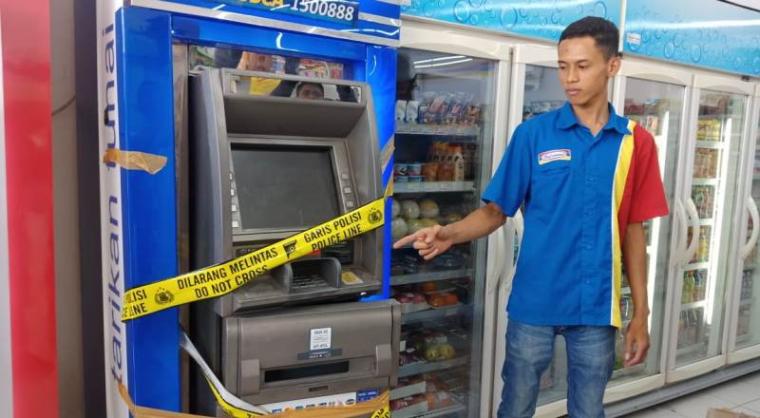 Detail Gambar Mesin Atm Bca Nomer 35