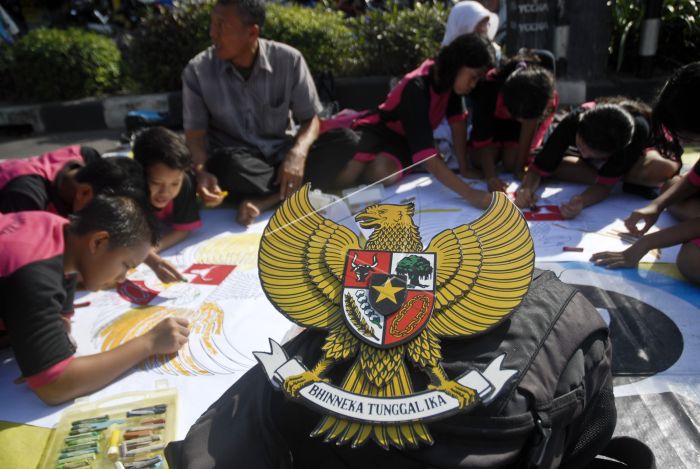 Detail Gambar Mewarnai Garuda Pancasila Nomer 41