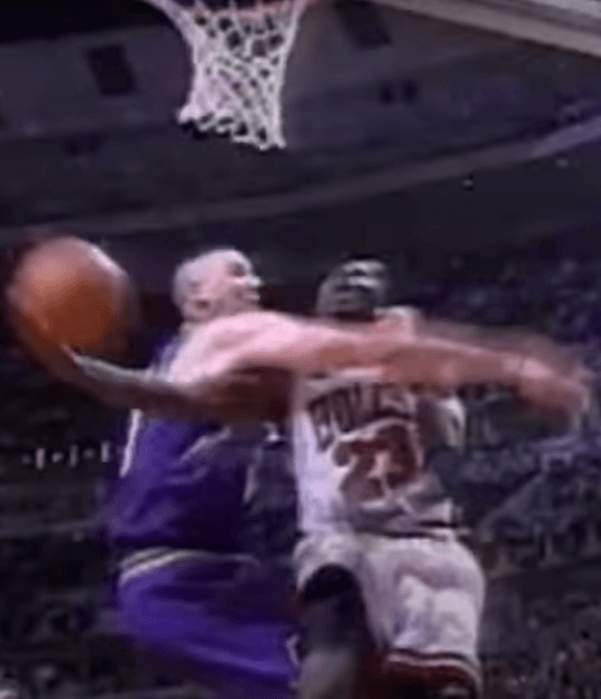 Detail Gambar Michael Jordan Layups Nomer 33