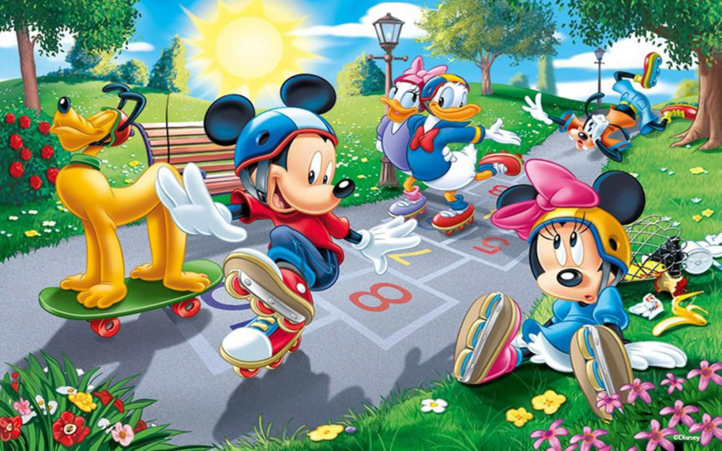 Detail Gambar Mickey Di Taman Nomer 19