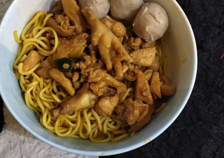 Detail Gambar Mie Ayam Baso Nomer 45