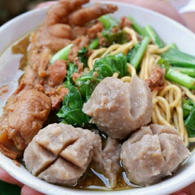 Detail Gambar Mie Ayan Dan Bakso Nomer 40