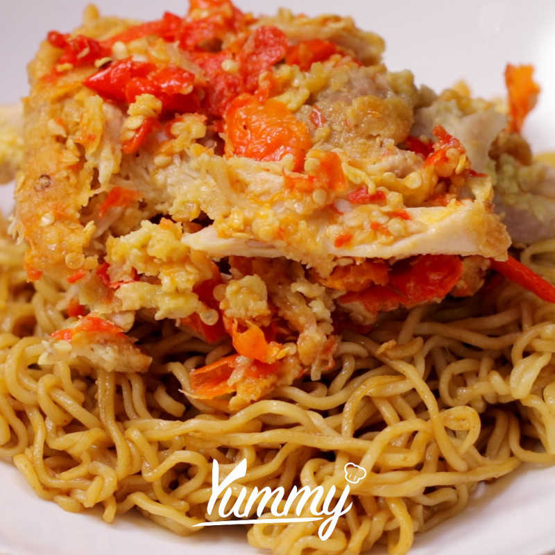 Detail Gambar Mie Goreng Ayam Geprek Nomer 2