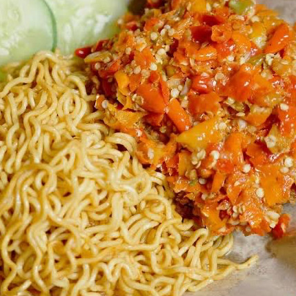 Detail Gambar Mie Goreng Ayam Geprek Nomer 16