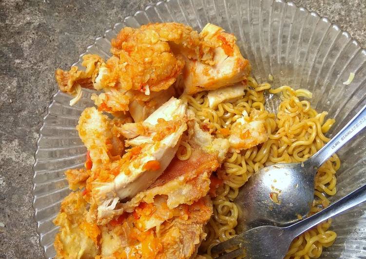 Detail Gambar Mie Goreng Ayam Geprek Nomer 31