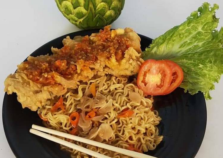 Download Gambar Mie Goreng Ayam Geprek Nomer 5