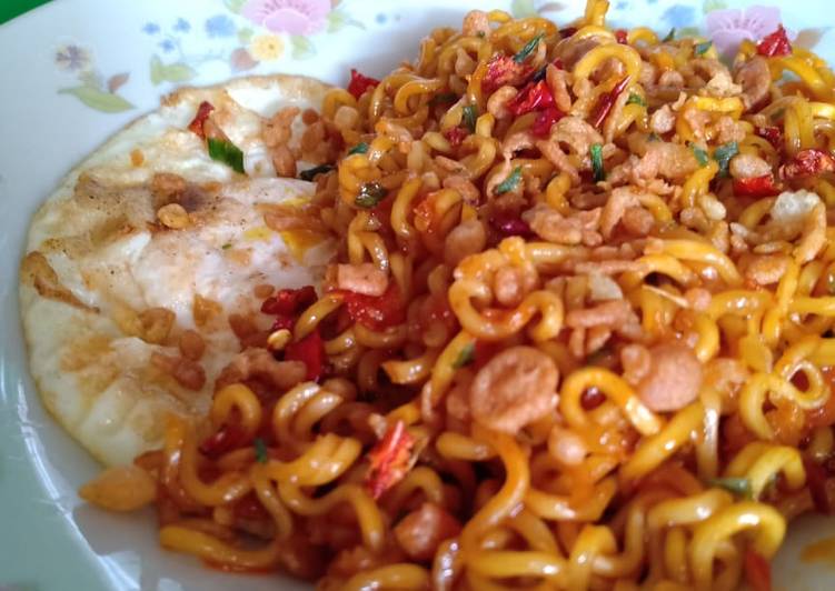 Detail Gambar Mie Goreng Geprek Nomer 34