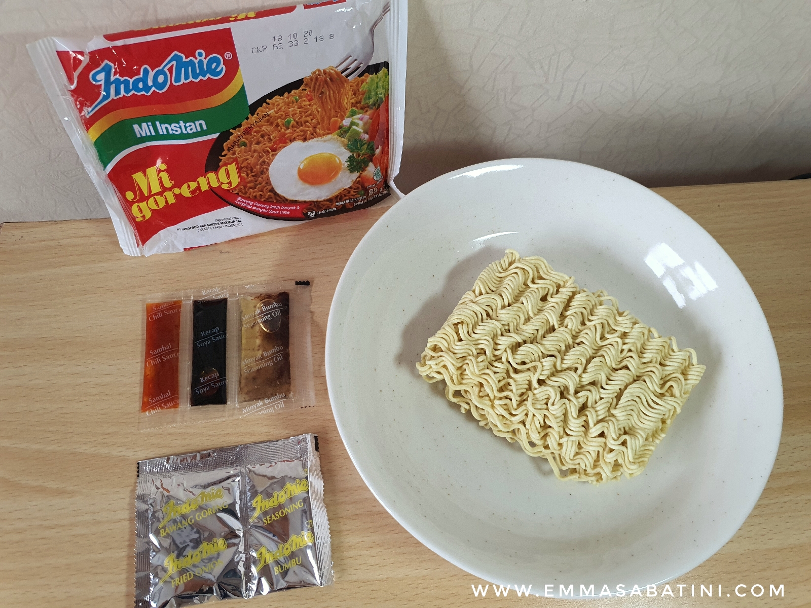 Detail Gambar Mie Indomie Goreng Nomer 56