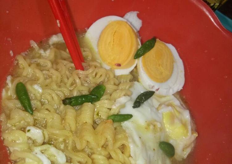 Detail Gambar Mie Rebus Indomie Nomer 25