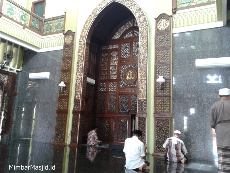 Detail Gambar Mihrab Masjid Modern Nomer 53