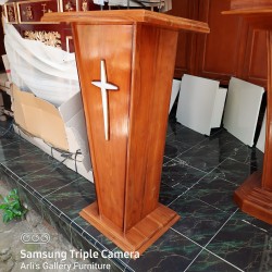 Detail Gambar Mimbar Gereja Modern Nomer 35