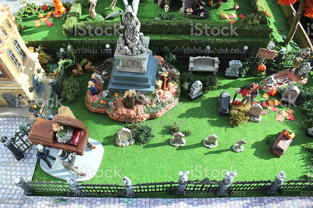 Detail Gambar Miniatur Kuburan Nomer 38