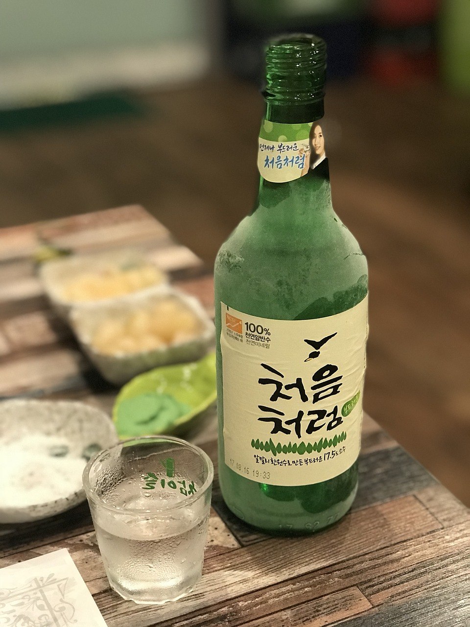 Detail Gambar Minuman Soju Korea Nomer 6