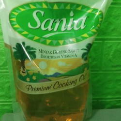 Detail Gambar Minyak Goreng Sania Di Dalam Botol 650 Ml Nomer 32