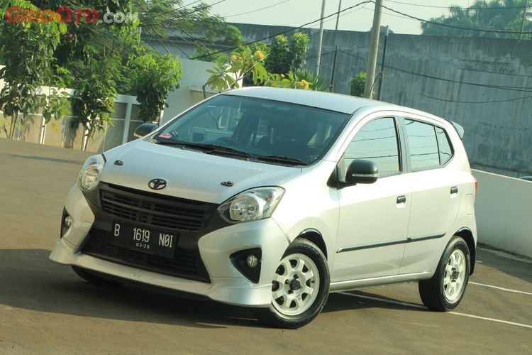 Detail Gambar Mobil Agya 2015 Nomer 30