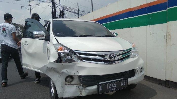 Detail Gambar Mobil Avanza Putih Nomer 40