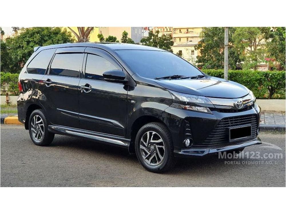 Detail Gambar Mobil Avanza Veloz Nomer 15