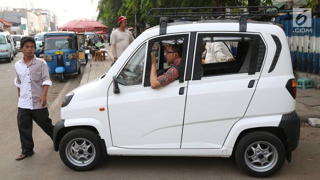 Detail Gambar Mobil Bajaj Nomer 3