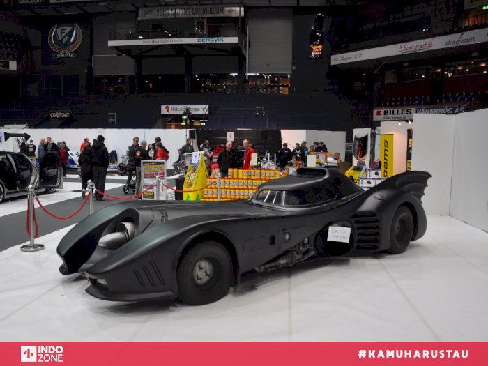 Detail Gambar Mobil Batman Nomer 15