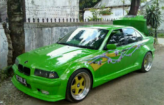 Detail Gambar Mobil Bmw 318i Modifikasi Nomer 12