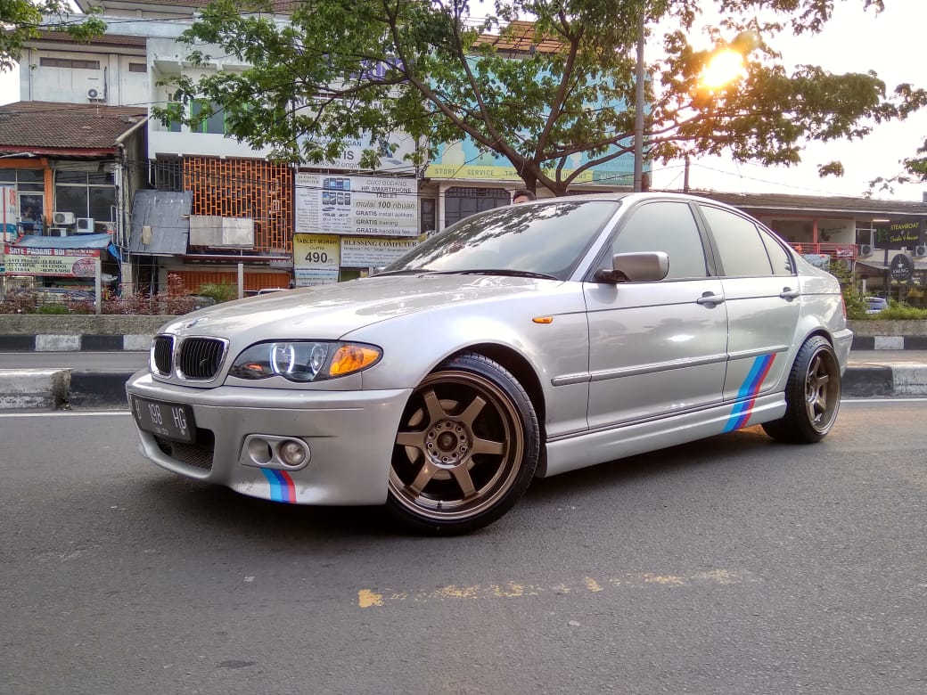 Detail Gambar Mobil Bmw 318i Modifikasi Nomer 31