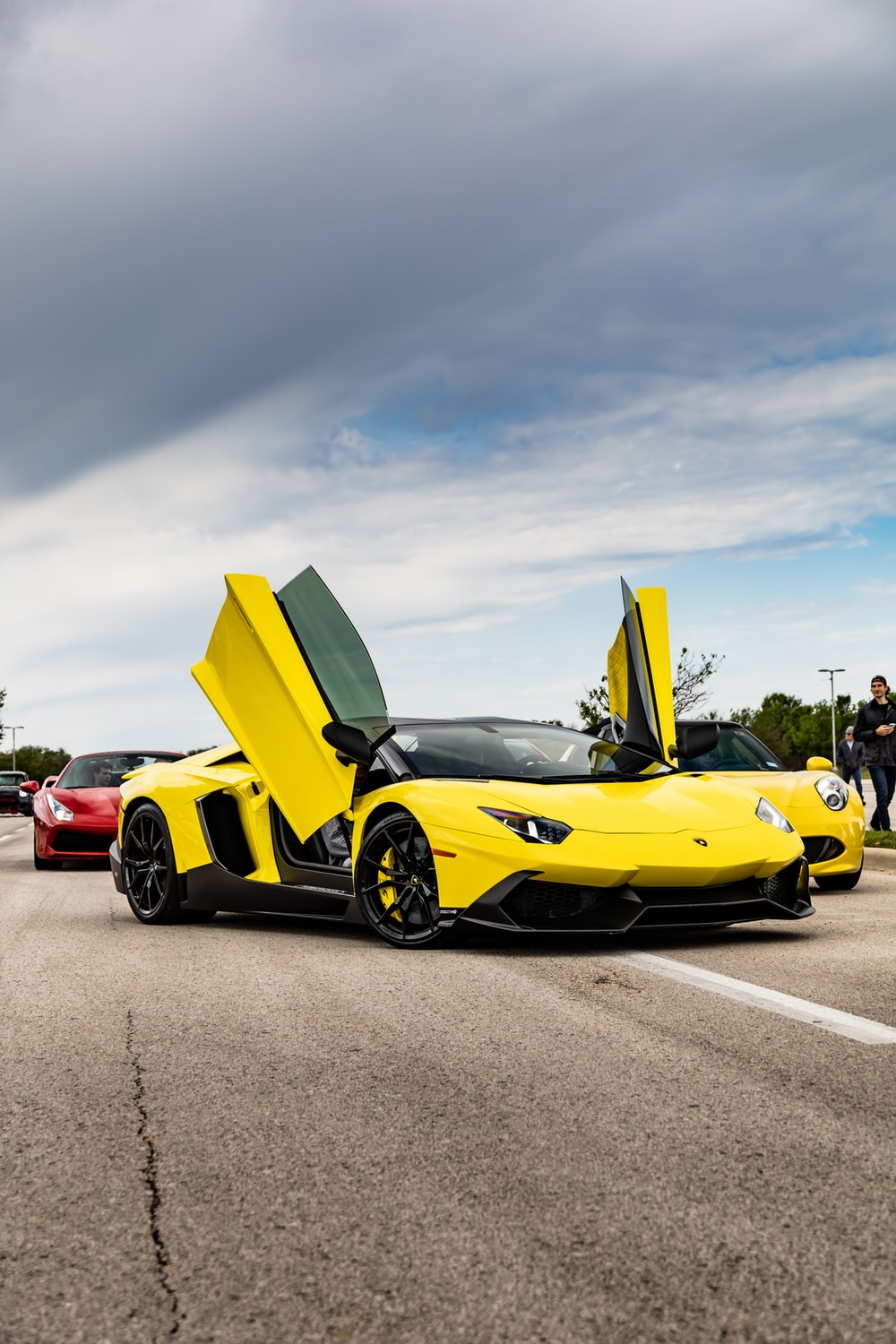 Detail Gambar Mobil Bugatti Lamborghini Aventador Nomer 35