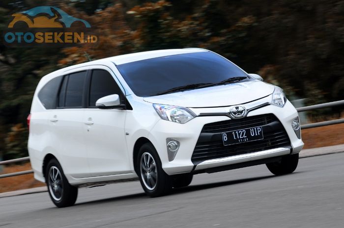 Gambar Mobil Calya 2016 - KibrisPDR