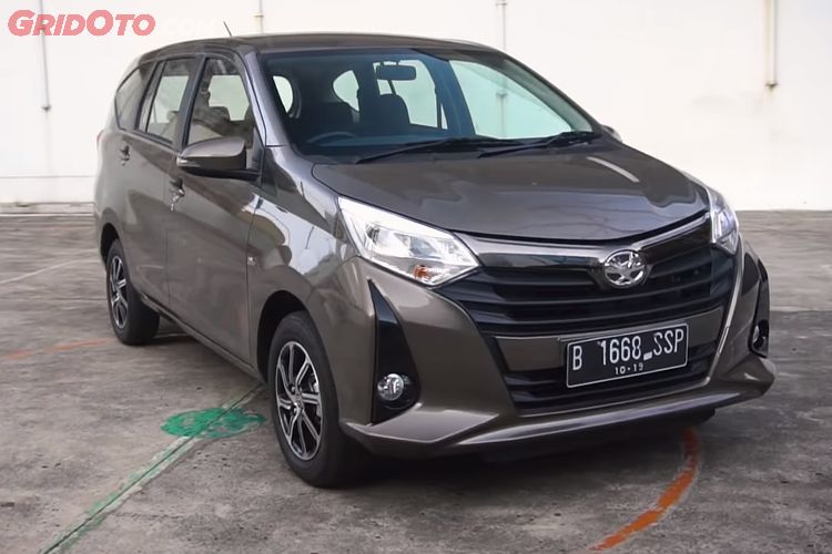 Detail Gambar Mobil Calya Nomer 35