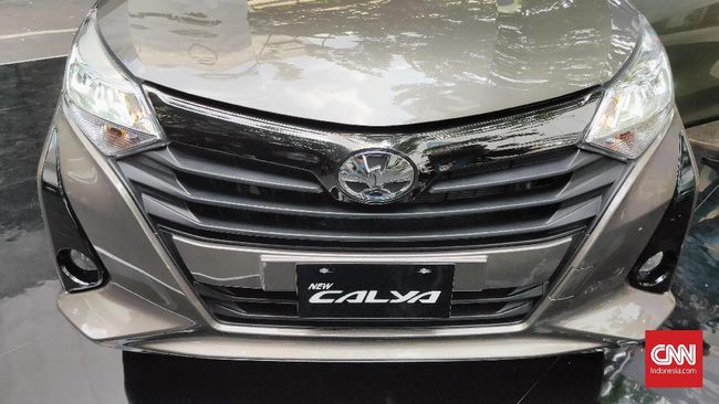 Detail Gambar Mobil Calya Nomer 48