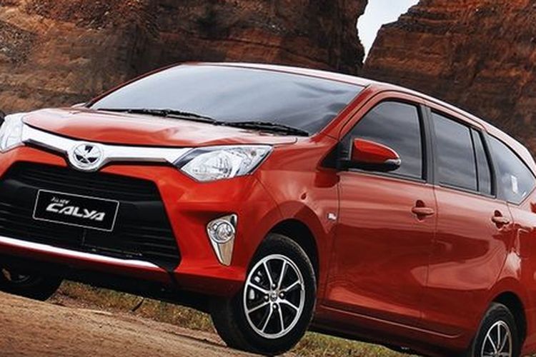 Detail Gambar Mobil Calya Nomer 55