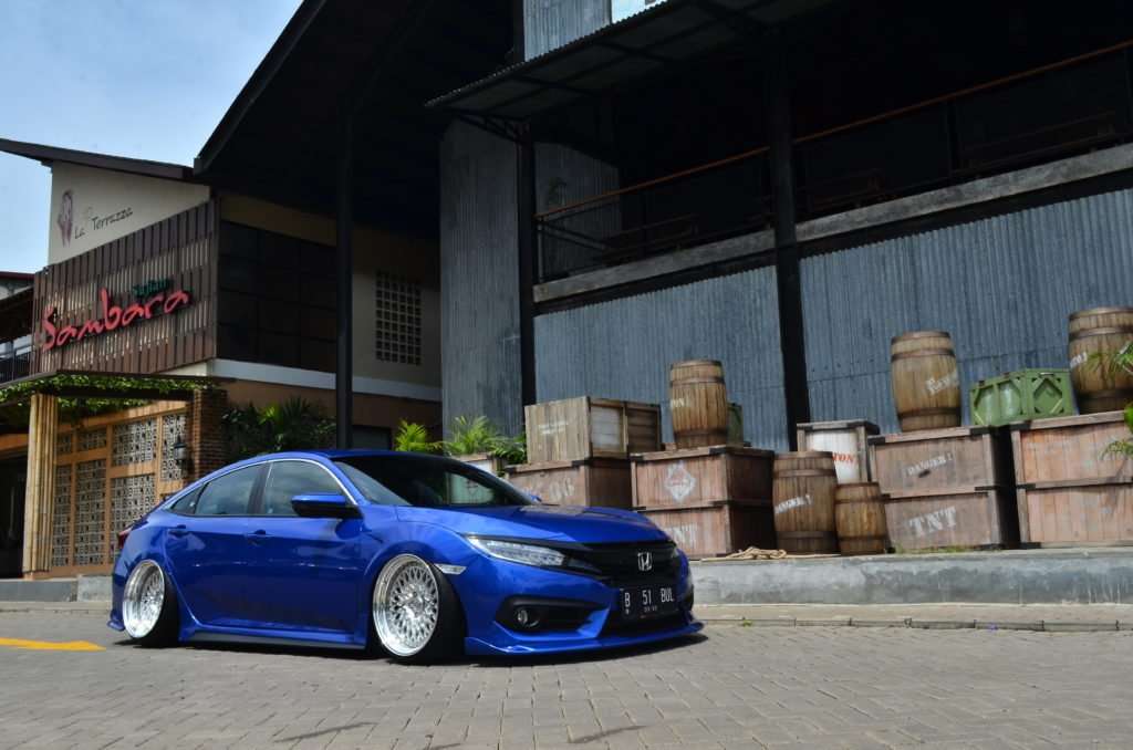 Detail Gambar Mobil Civic Turbo Nomer 46