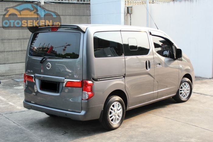 Gambar Mobil Evalia - KibrisPDR