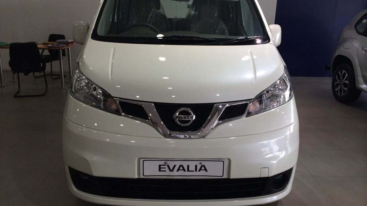 Detail Gambar Mobil Evalia Nomer 48