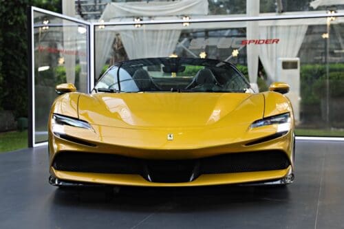 Detail Gambar Mobil Ferari Nomer 56