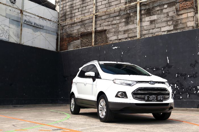 Detail Gambar Mobil Ford Nomer 35